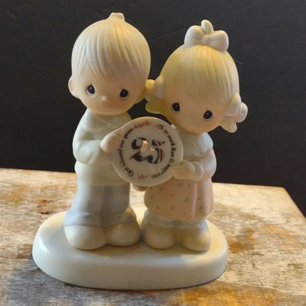 Precious Moments 25 year Anniversary   C1